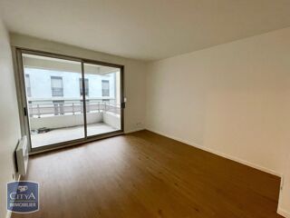  Appartement à louer 1 pièce 33 m²