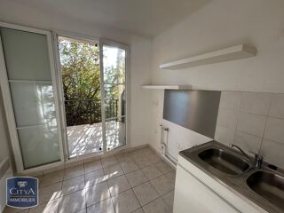  Appartement à louer 2 pièces 44 m²