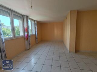  Appartement à louer 3 pièces 67 m²