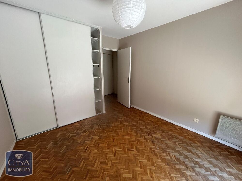location Appartement - 2 pièce(s) - 49 m² Lyon 7