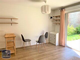  Appartement à louer 2 pièces 45 m²