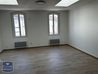 location Appartement - 2 pièce(s) - 68 m² Gignac (34150)