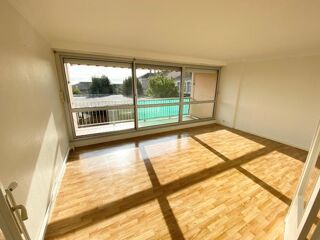  Appartement � louer 4 pi�ces 92 m�