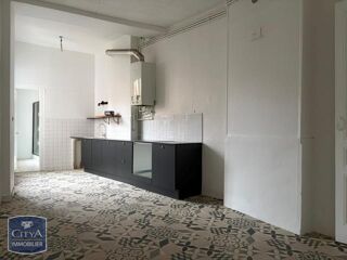  Appartement à louer 3 pièces 101 m²