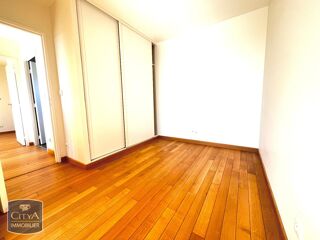  Maison à louer 3 pièces 81 m² Bourges