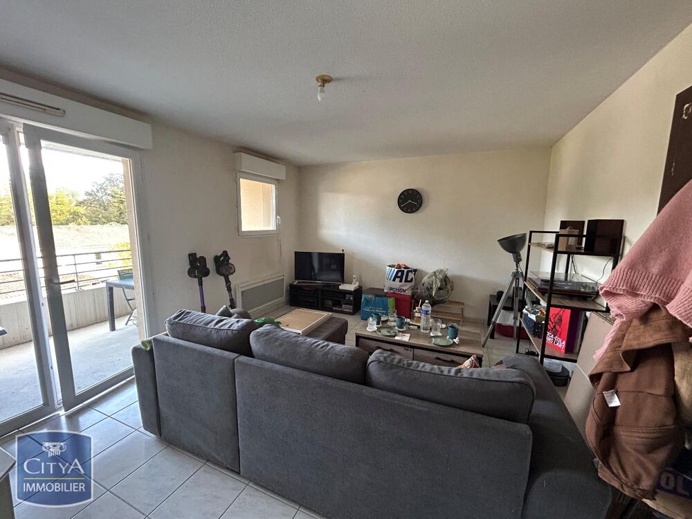 location Appartement - 2 pièce(s) - 42 m² Saint-Michel (16470)