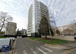  Parking / Garage � louer 