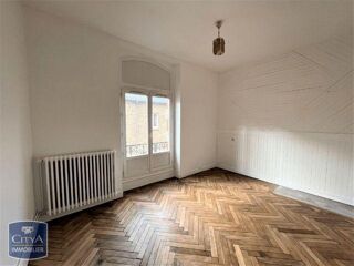  Appartement à louer 3 pièces 64 m²