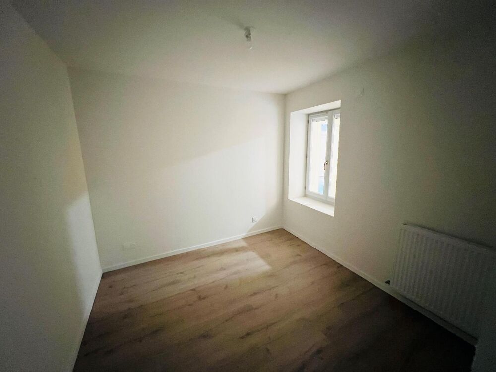 Nous vous proposons à la location un très joli apparteme....