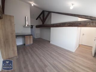  Appartement à louer 2 pièces 37 m²