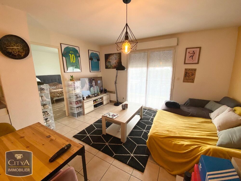 location Appartement - 2 pièce(s) - 40 m² Saint-Juéry (81160)
