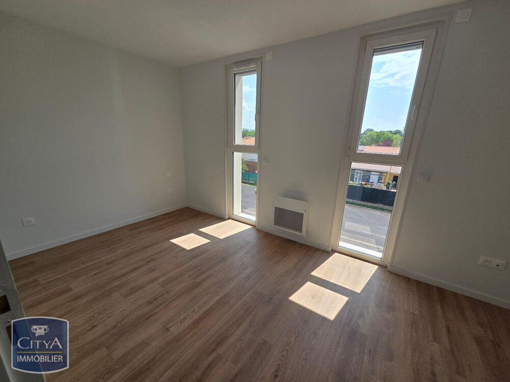 location Appartement - 3 pièce(s) - 67 m² Saint-Rémy-sur-Durolle (63550)