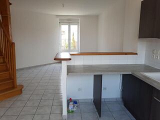  Appartement à louer 3 pièces 57 m²