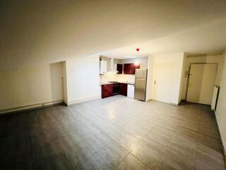  Appartement à louer 3 pièces 62 m²
