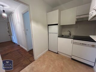  Appartement à louer 3 pièces 51 m²