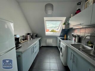  Appartement à louer 3 pièces 73 m²