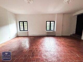  Appartement à louer 4 pièces 102 m²