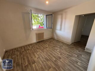  Appartement à louer 3 pièces 53 m²