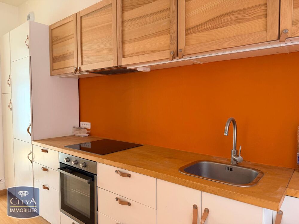 À LOUER : Maison T4 située à Dieppe, dans le département....