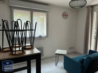  Appartement à louer 2 pièces 31 m²