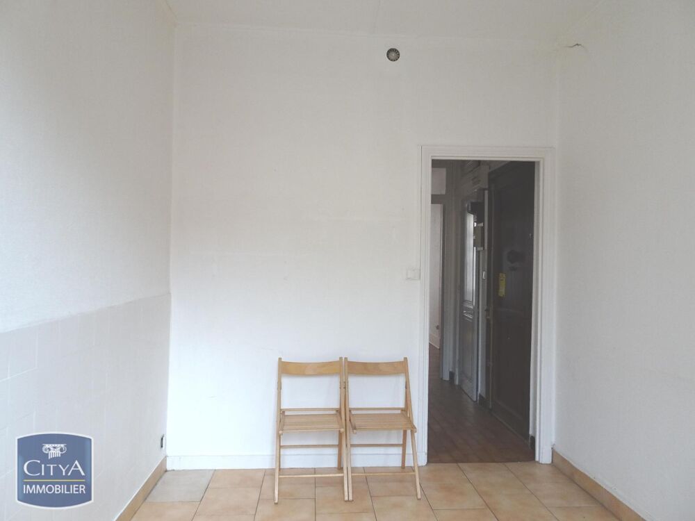 À LOUER : Appartement T1 situé à Grenoble, dans le quart....