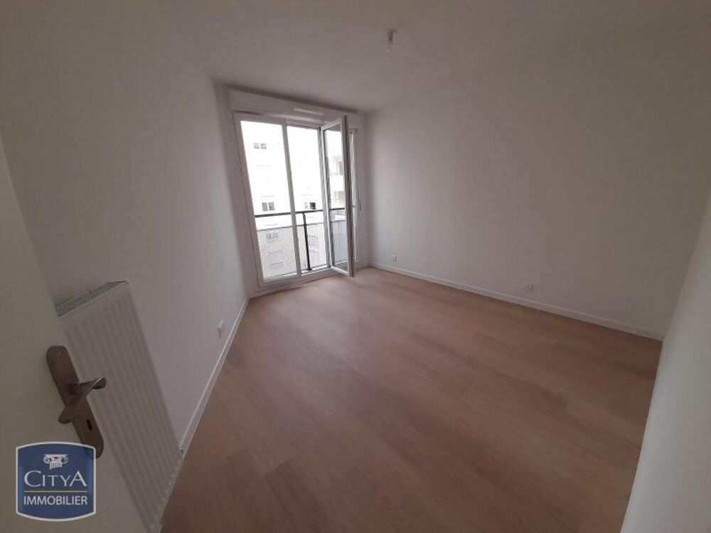 EXCLUSIVITÉ - GRAND APPARTEMENT 4 PIÈCES À louer : venez....