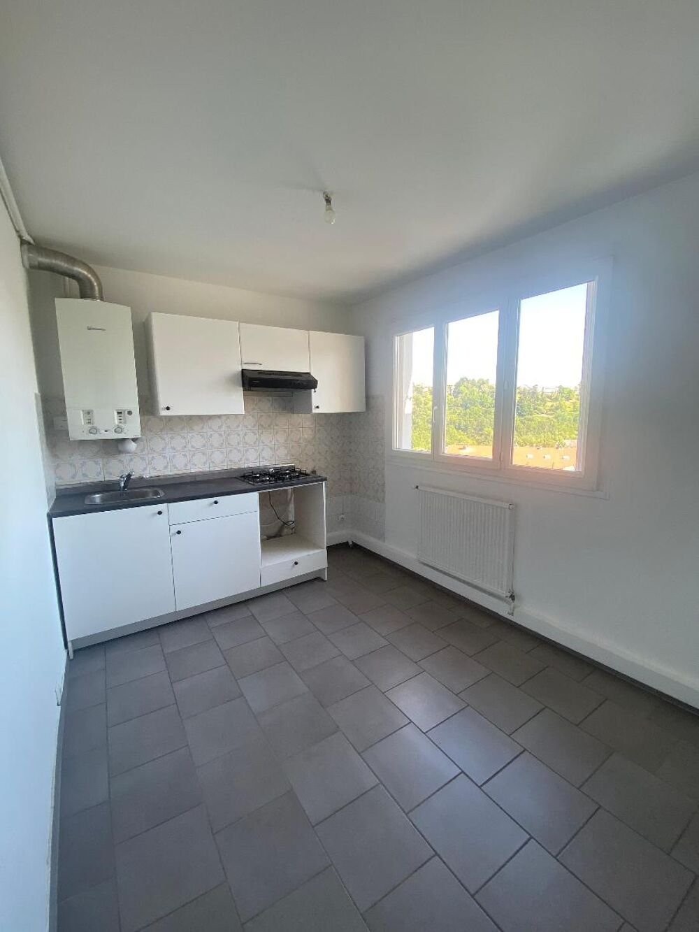location Appartement - 2 pièce(s) - 48 m² Saint-Étienne (42000)