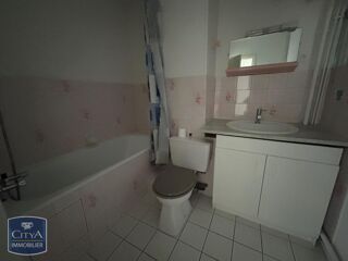  Appartement à louer 1 pièce 37 m²