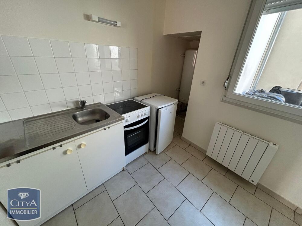 À LOUER : Charmant appartement T1 situé à Châlons-en-Cha....