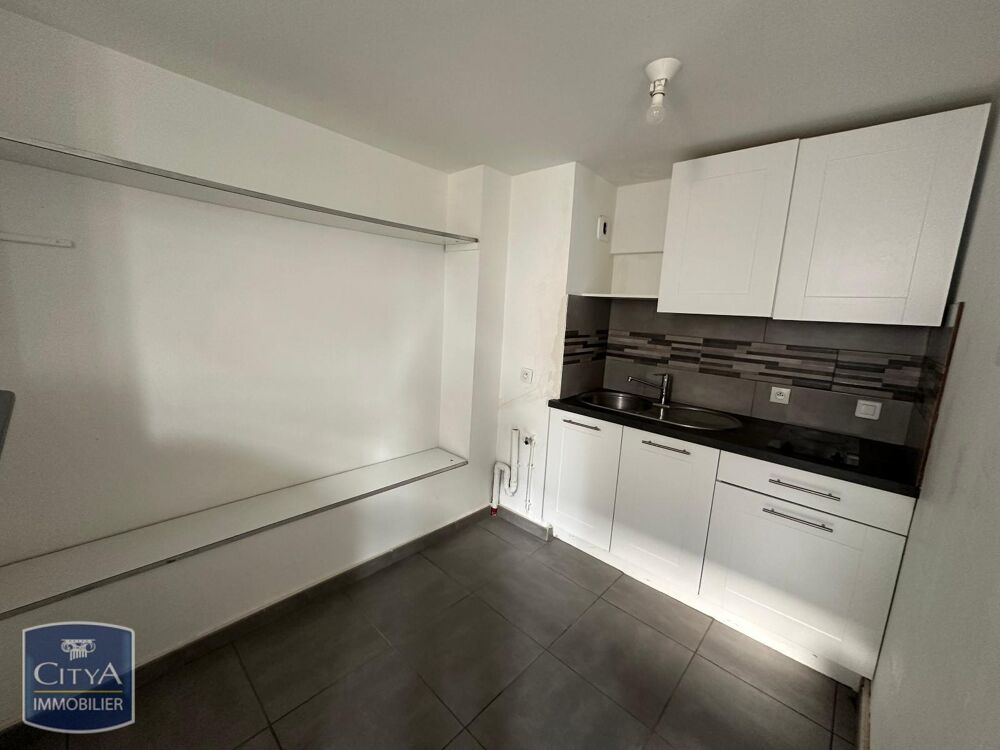 location Appartement - 2 pièce(s) - 55 m² Nîmes (30000)