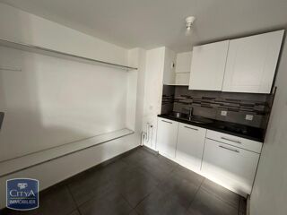  Appartement à louer 2 pièces 55 m²