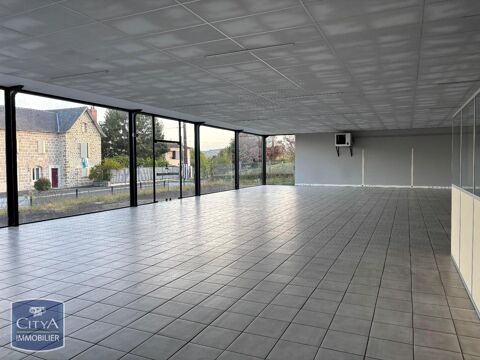   Location / Local Commercial - 551 m² 