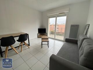  Appartement à louer 2 pièces 37 m²