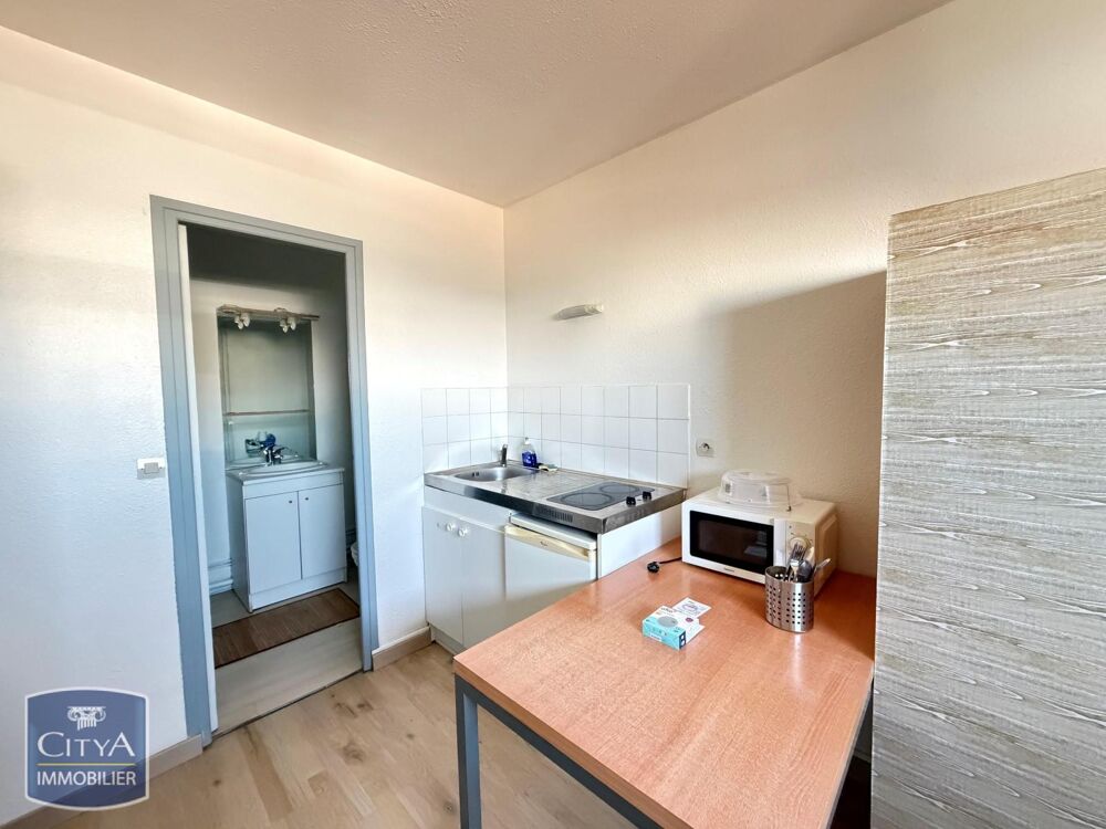 À LOUER : Appartement T1 situé dans la charmante ville d....