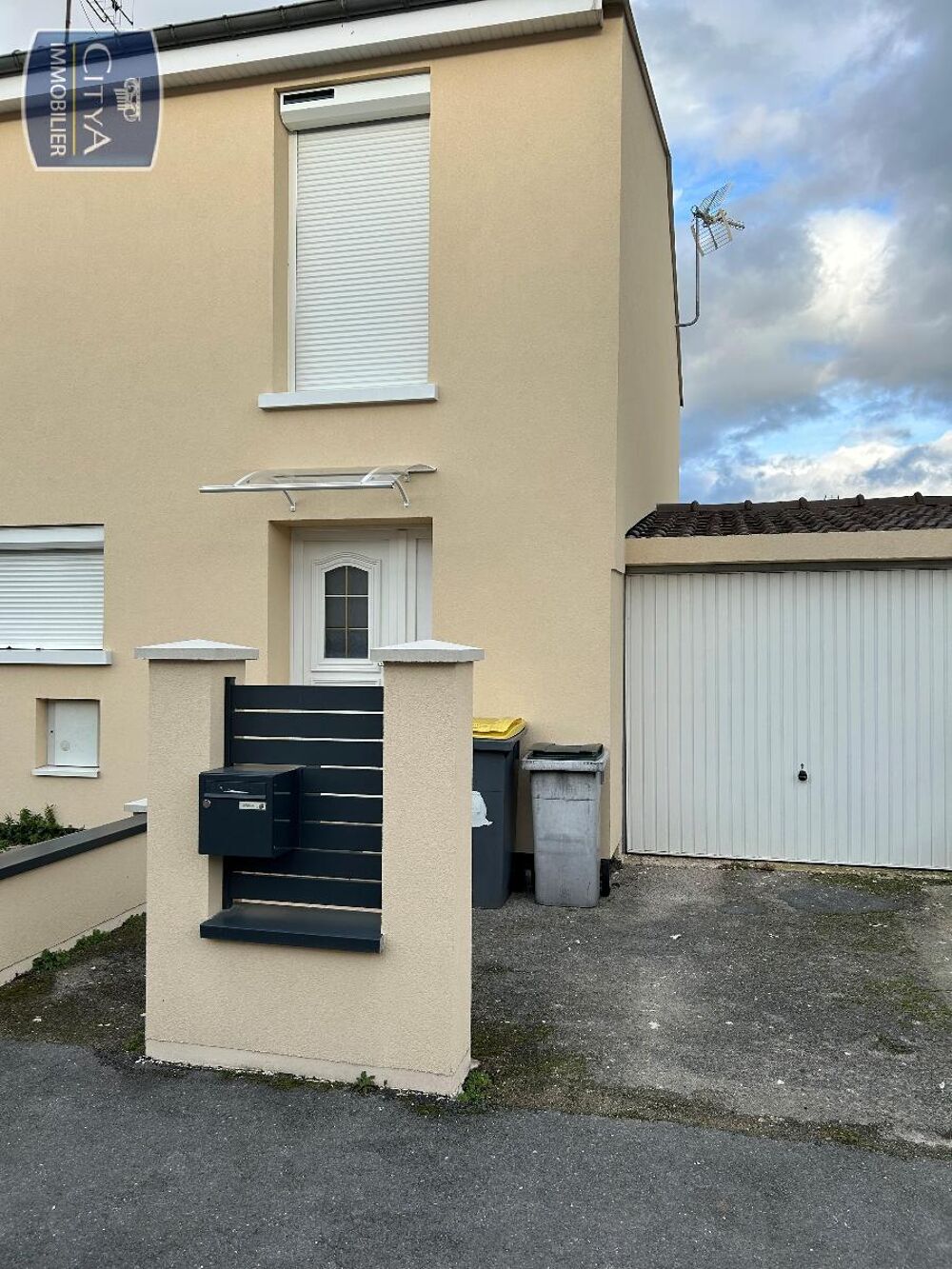 location Maison - 5 pièce(s) - 85 m² Cormontreuil (51350)