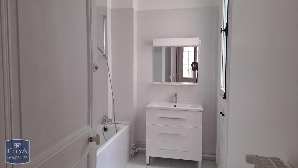 location Appartement - 6 pièce(s) - 135 m² Paris 6