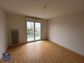  Appartement à louer 2 pièces 37 m²