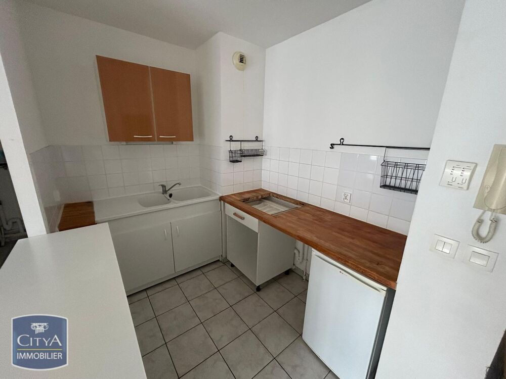 À LOUER : Appartement T2 situé à Beauvais, dans un quart....