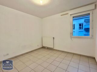  Appartement à louer 3 pièces 62 m²