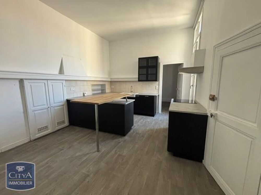 location Appartement - 4 pièce(s) - 179 m² Sète (34200)