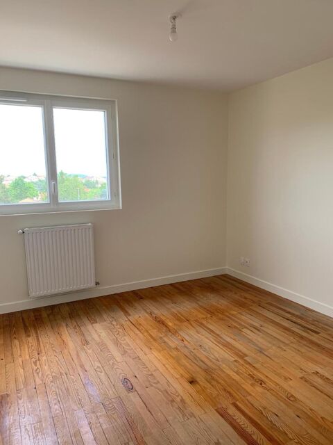  Appartement � louer 4 pi�ces 80 m�