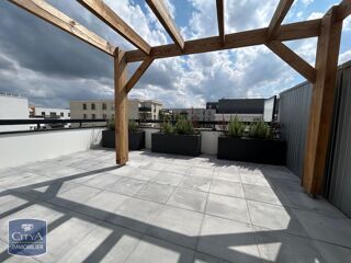  Appartement à louer 2 pièces 46 m²