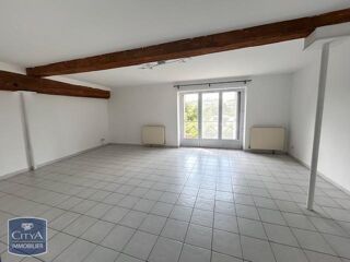  Appartement à louer 4 pièces 123 m²