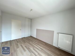  Appartement à louer 2 pièces 45 m²