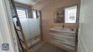  Appartement à louer 3 pièces 65 m²