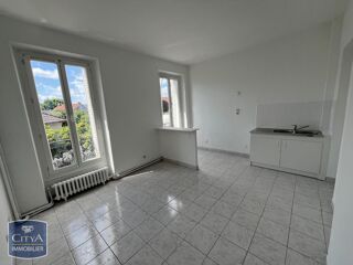  Appartement à louer 3 pièces 43 m²