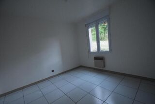location Maison - 3 pièce(s) - 68 m² Mirabel (07170)