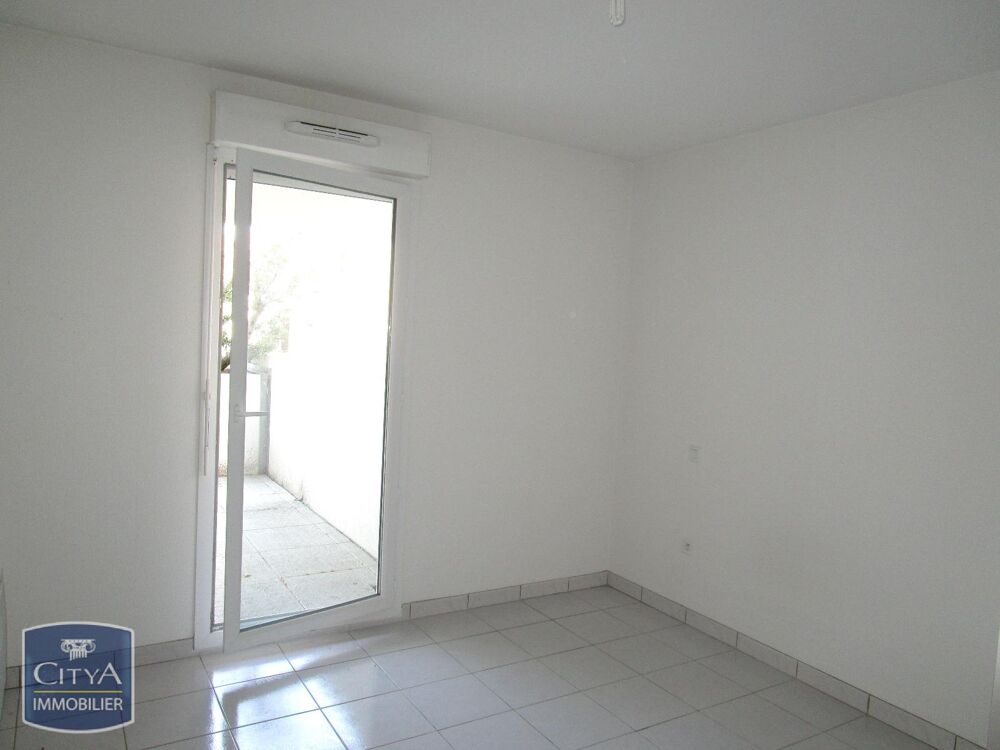 location Appartement - 2 pièce(s) - 41 m² Nimes (30900)