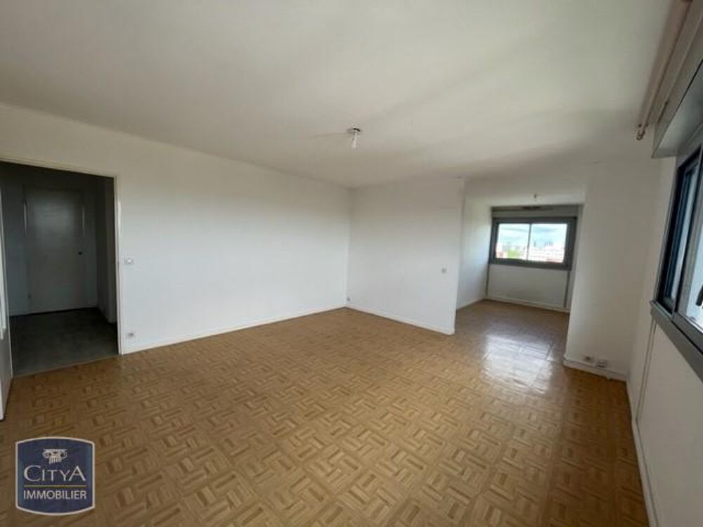 A LOUER - APPARTEMENT T3/T4 AVEC PARKING ET CAVE - NANTE....