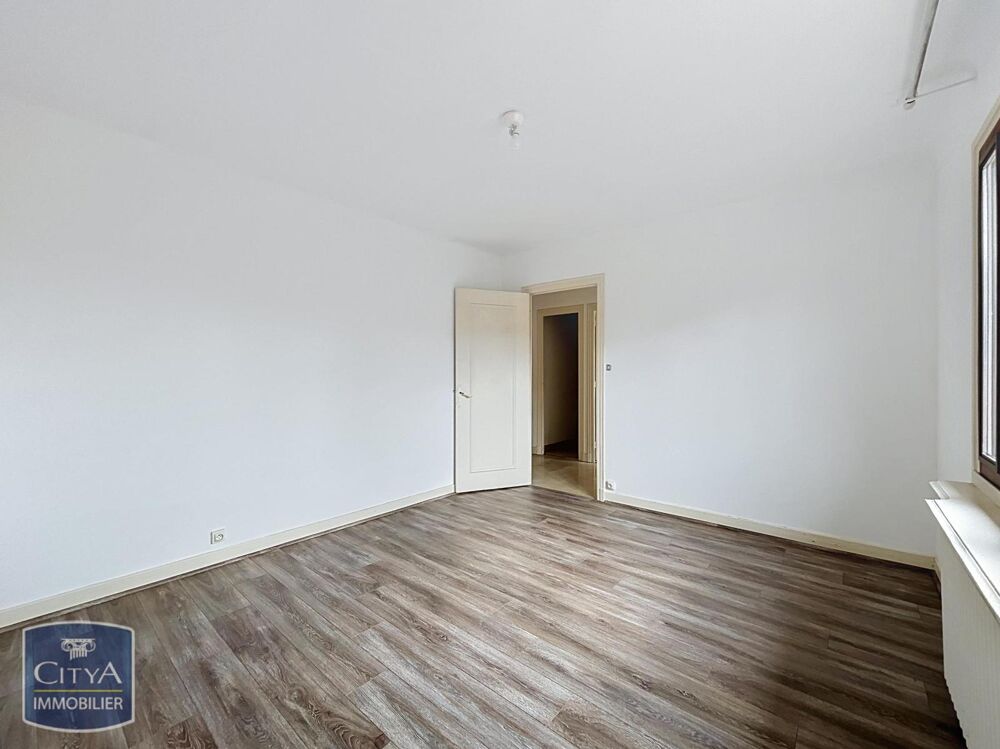 location Appartement - 3 pièce(s) - 76 m² Saint-Priest (69800)